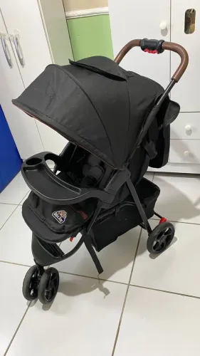 Carrinho de bebê BIBI JOY