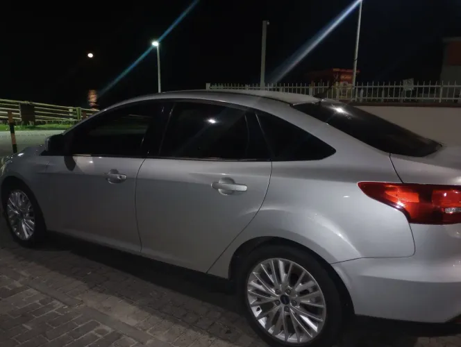 Ford Focus Fastback Se/se Plus 2.0 Flex Aut. 2017