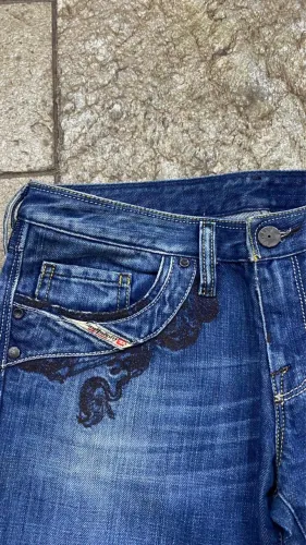Diesel Jeans Feminina 38 (W28 L30) Bootcut Bordado Original Itália, Impecável