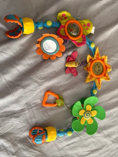 Arco de atividades para carrinho tiny love
