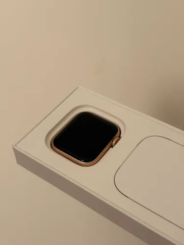 Apple Watch SE 1a geração 40mm GPS