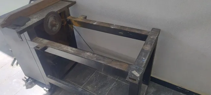 Maquina de marceneiro/marcenaria