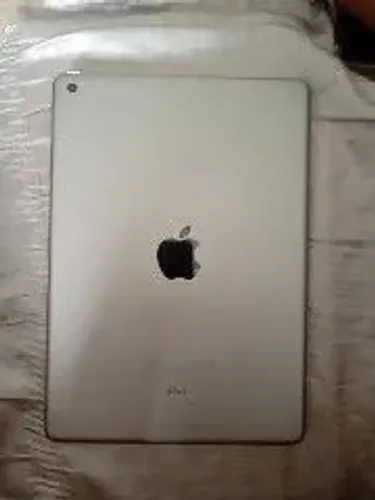 iPad ( 6 geração)