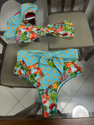 Biquíni hot pants floral