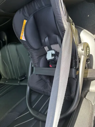 Bebê conforto grid 0 a 13kg Galzerano cor preto
