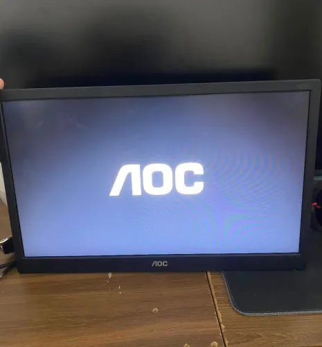 Vendo esse Monitor LCD AOC 21.5p 60hz, todo ok sem defeito.