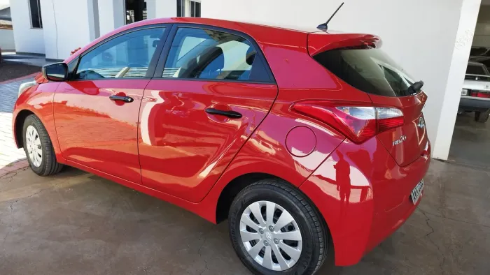 Hyundai HB20 Comf./c.plus/c.style 1.0 Flex 12V 2013