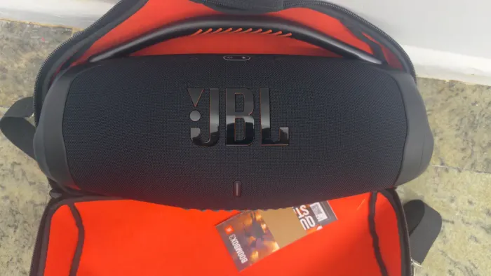 JBL BOOMBOX