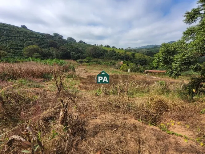 Terreno à venda com 1.270,00m² - Condomínio Tambiu II - Botelhos/MG
