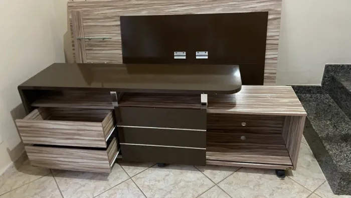 VENDO PAINEL TV + RACK