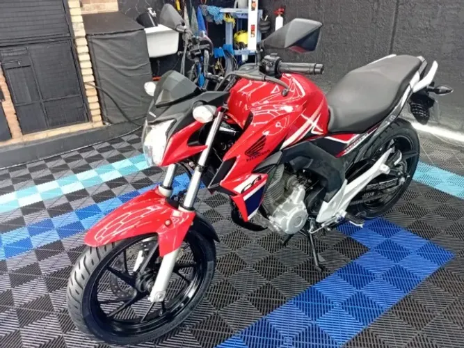 HONDA CB 250F TWISTER