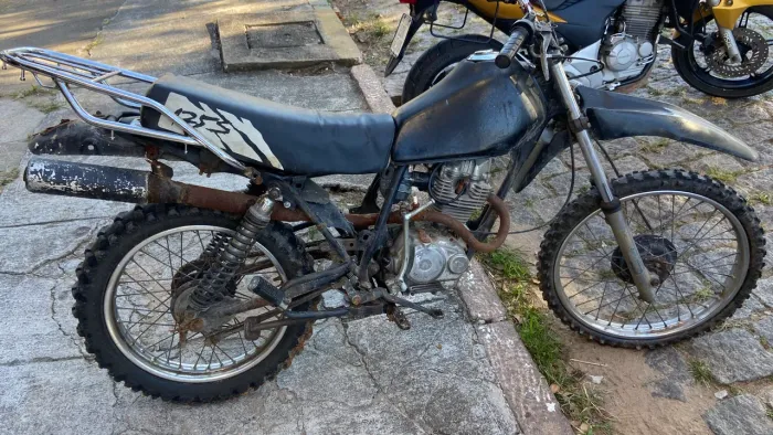 Vende-se xl125s!