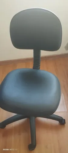 Cadeira Escritório Novinha