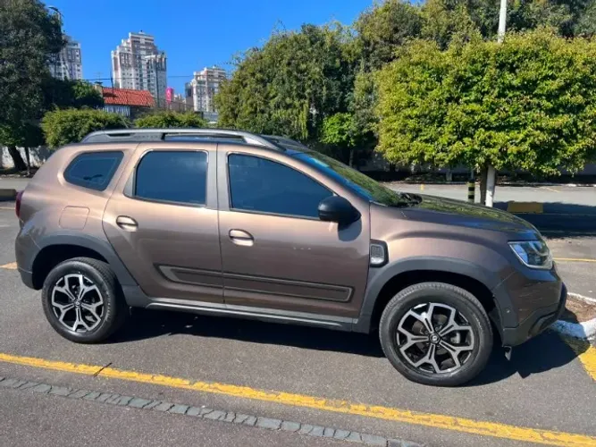Renault Duster Iconic 1.3 TB 16V Flex Aut. 2023