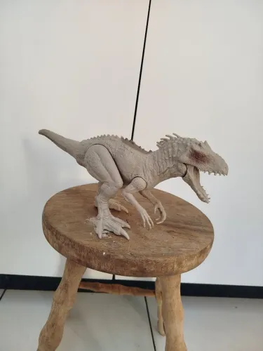 Indominus rex Jurassic world sound surge