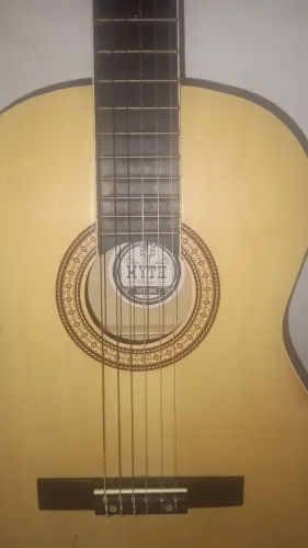 violão Myth