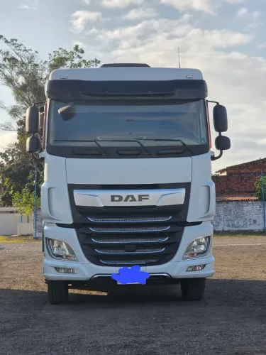 DAF XF 530 6X4, nada a fazer, bateria e pneus novos dianteira, troco por 6x2