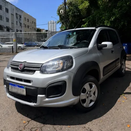 Fiat Uno Attracti. Celeb.1.4 EVO F.flex 8V 2P 2022