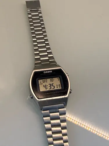 Relógio Casio Vintage B640W Digital Prata Original