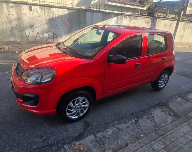 Fiat Uno Attractive 1.0 EVO Fire Flex 8V 5P 2020