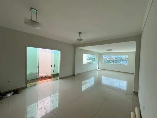 Casa à venda, 4 quartos, 2 suítes, 4 vagas, Havaí - Belo Horizonte/MG