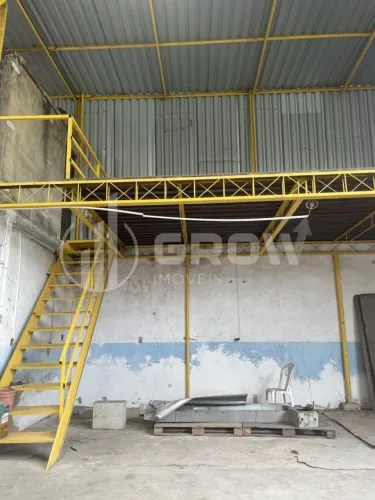 Comercial para Locação em Nova Iguaçu, Centro, 2 banheiros