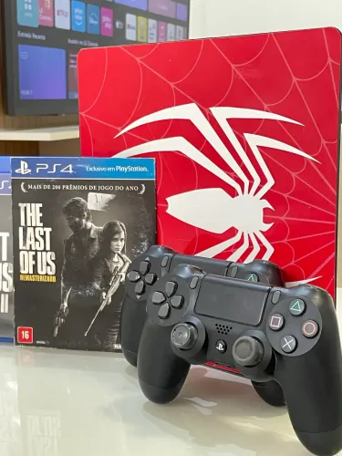 Ps4 SLIM 1TB + 2 CONTROLES ORIGINAIS + 2 JOGOS