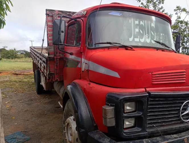 Caminhão 1113