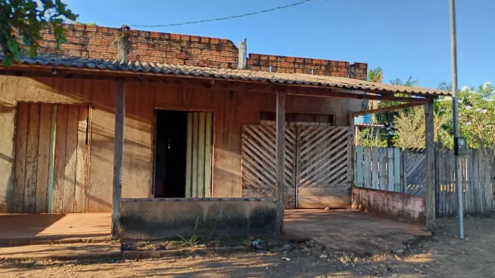 Terreno com casa para venda