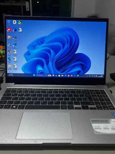 Notbook Samsung book E20 Intel inside