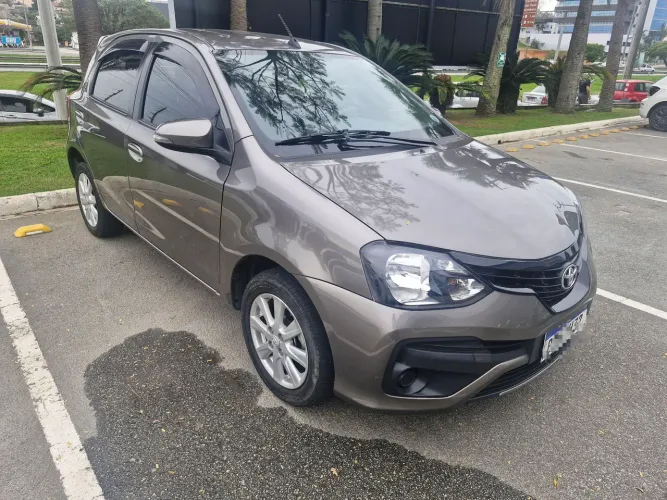 Toyota Etios X Plus 1.5 Flex 16V 5P Aut. 2020
