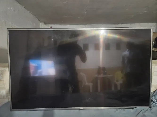 Smart tv lg 49 polegadas 49uh6500 (DEFEITO)