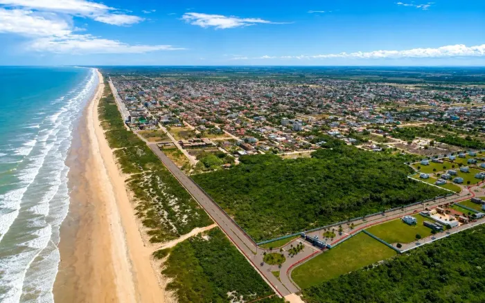4 TERRENOS DE 450m² GURIRI - 2 JUNTOS EM L NEGOCIÁVEL