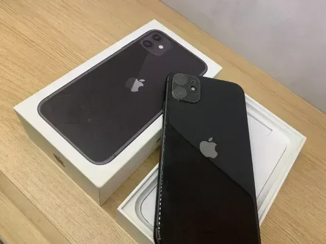 iPhone 11  64GB Preto // Impecável // Loja Fisica no Shopping na Savassi