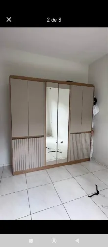 GUARDA ROUPA