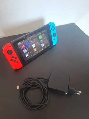 Nintendo Switch V1 128Gb Lotado de jogos - ENVIO OLX