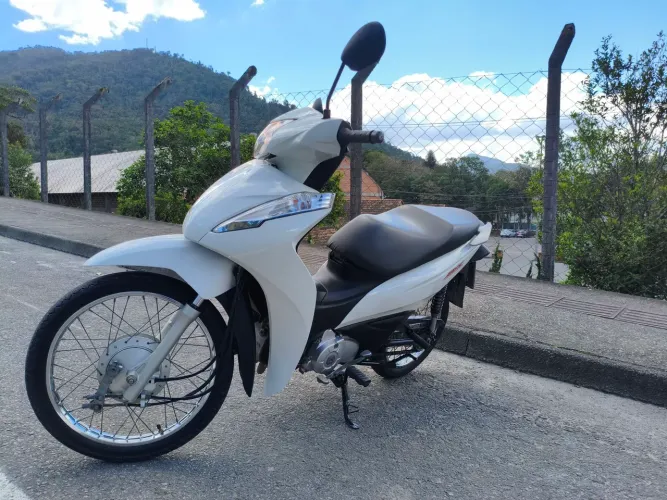 ? HONDA BIZ 2020 | 2º DONO | REVISADA | MANUAL + CHAVE RESERVA | ABAIXO DA FIPE