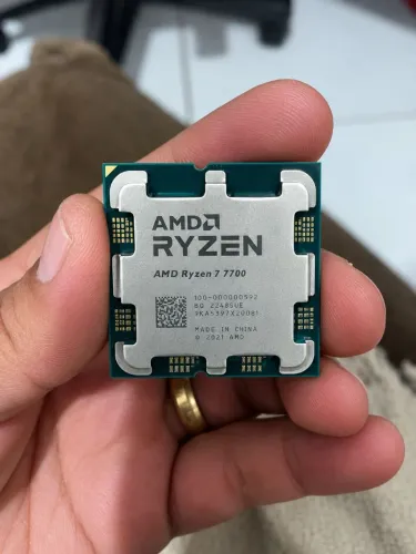 Ryzen 7 7700 