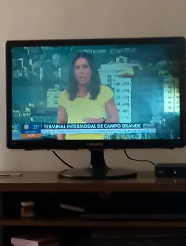 Televisão Samsung 24 polegadas