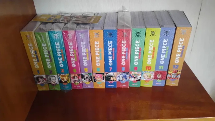 Mangá One Piece (3 em 1) volumes 1 ao 12