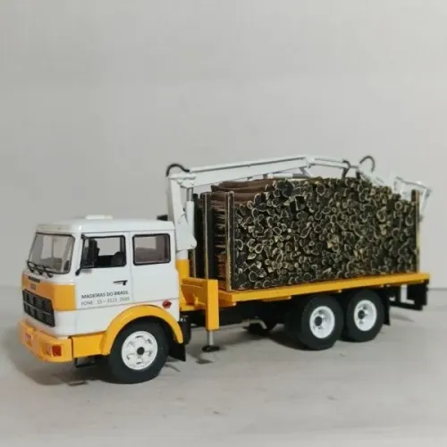 Caminhão Fiat 190H (Carga de Madeira / Guindaste) - Coleção IXO / Planeta DeAgostini 1/43