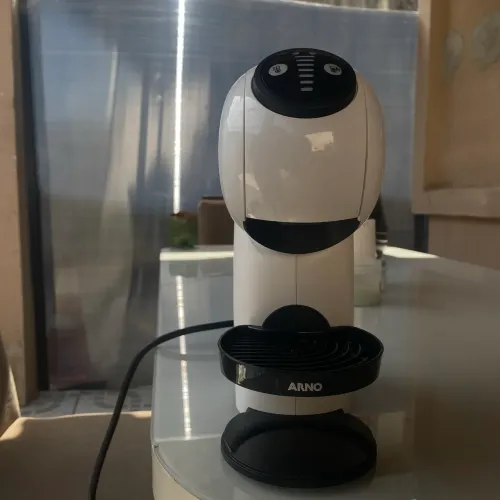 CAFETEIRA NESCÁFÉ DOLCE GUSTO ARNO - À VENDA