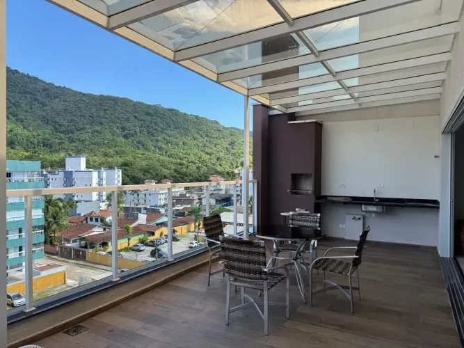 COBERTURA COM 3 QUARTOS À VENDA E LOCAÇÃO  - Praia das Toninhas  Ubatuba/SP