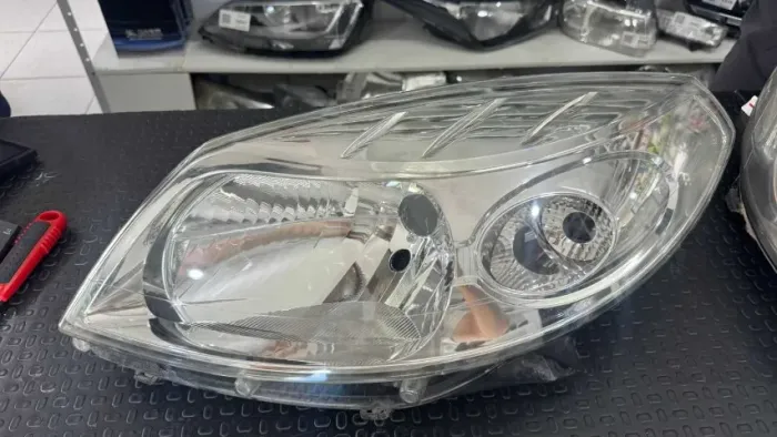  FAROL SANDERO 2007/2011 LE CROMADO