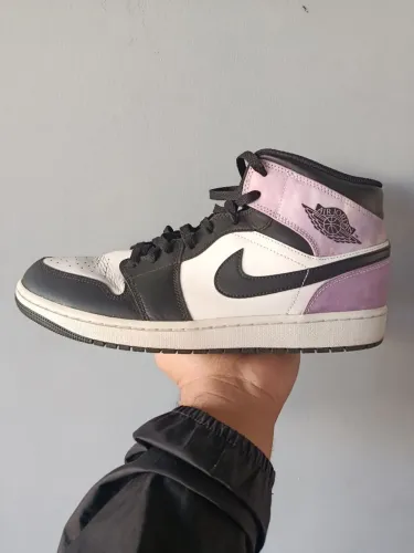 Tênis Air Jordan 1 Mid SE Masculino n 46