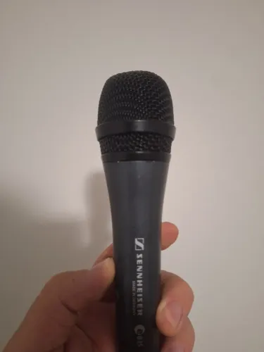 Microfone Sennheiser e835
