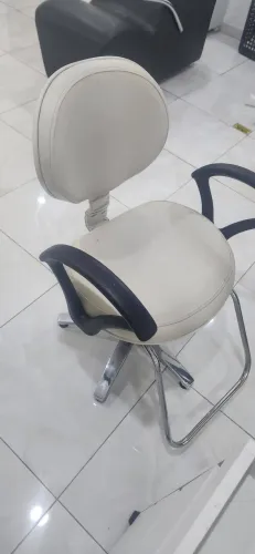 Cadeira pra salão de cabeleireiro