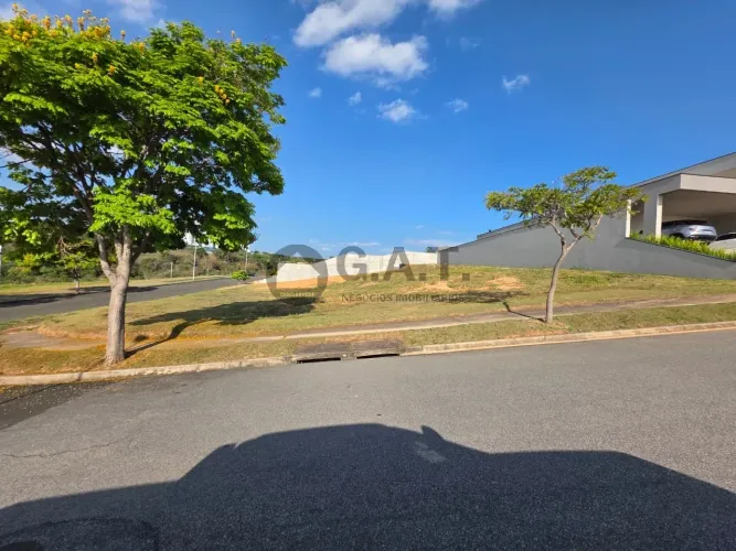 Terreno de 1.144m² à venda em condomínio exclusivo de Sorocaba-SP, no Jardim Residencial S