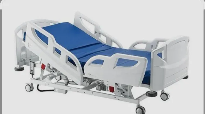 Vendo cama hospitalar nova