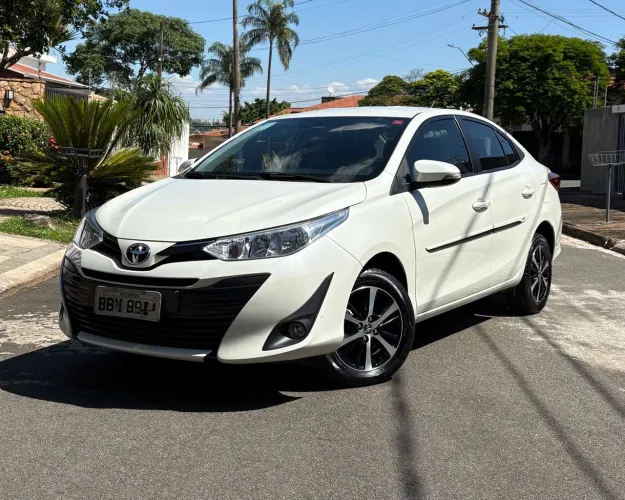 Toyota Yaris XS Sedan 1.5 Flex 16V 4P Aut. 2020